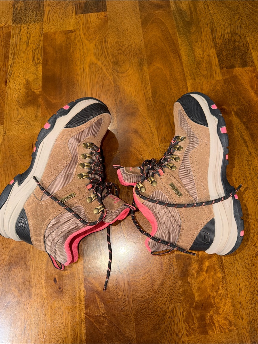 Skechers 167008 outdoor 7 Tan and Pink Lace-Up Hiking Boots - Picture 6 of 13